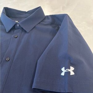 UA Mens L Navy AirVent Woven Button Down Shirt - Zip Chest Pocket - FW19